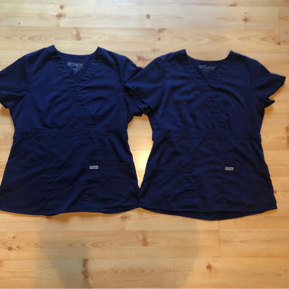 Grey’s Anatomy Scrub Tops Navy